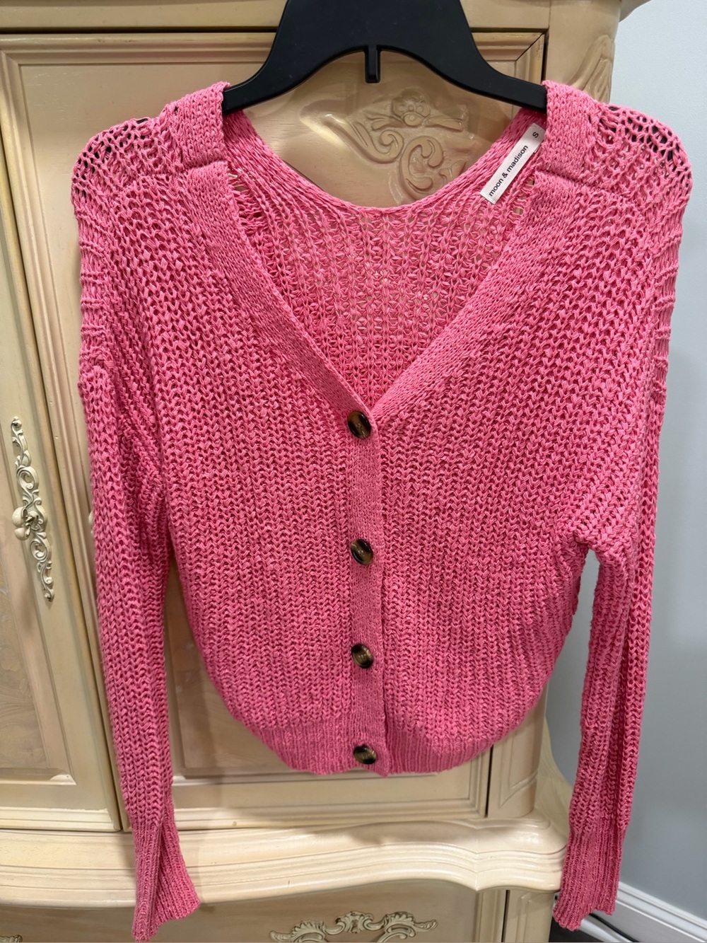 moon & madison Pink V-neck Button Cardigan